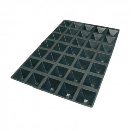 SQ010 PYRAMIDE forma silikonowa 60x40