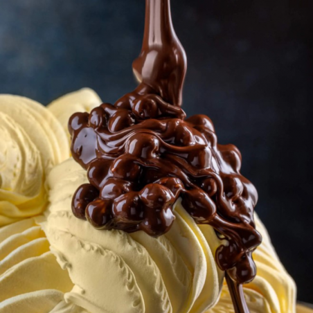 krem powlekający do lodów o smaku gianduia z całymi orzechami laskowymi