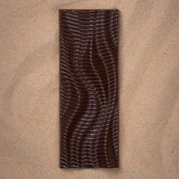 forma do tabliczek czekolady inspirowana wiatrem i falami