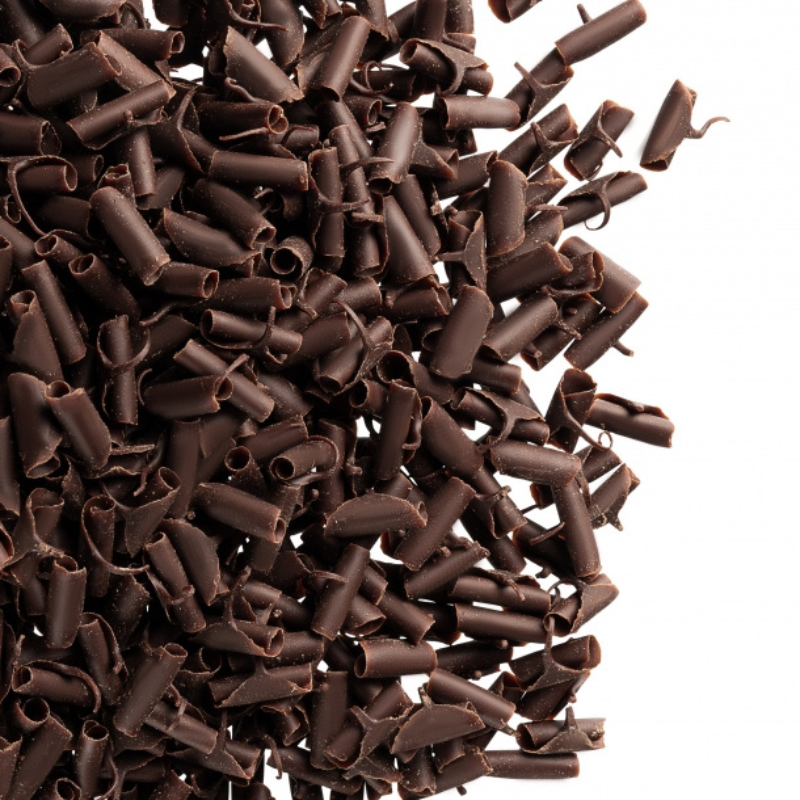 dekoracyjna posypka czekoladowa w formie wiórków