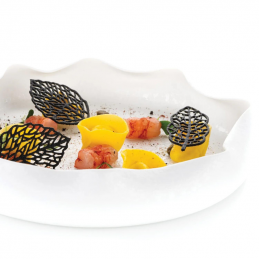 forma do dekoracji w kształcie ażurowych listków haute cuisine