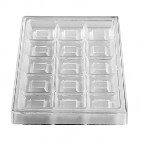 forma do dużych tabliczek czekolady stworzona z Davide Comaschi