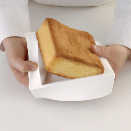 forma silikonowa o klasycznym kształcie do ciast, tortów musowych i deserów mrożonych