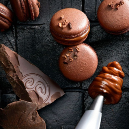 gotowe nadzienie cukiernicze o intensywnym smaku ciemnej czekolady 811 Callebaut