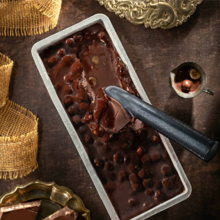 krem powlekający do lodów o smaku gianduia z całymi orzechami laskowymi