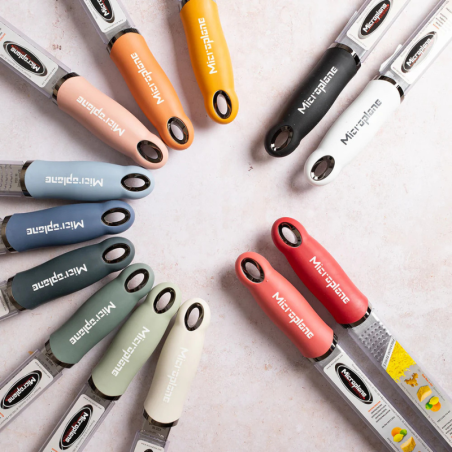 Beżowa tarka ręczna - Premium Zester Classic Series Microplane - cashmere beige - Cubieteria.pl