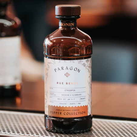 op. 485 ml PARAGON RUE BERRY - kordiał botaniczny o unikalnym profilu smakowym - syrop barmański