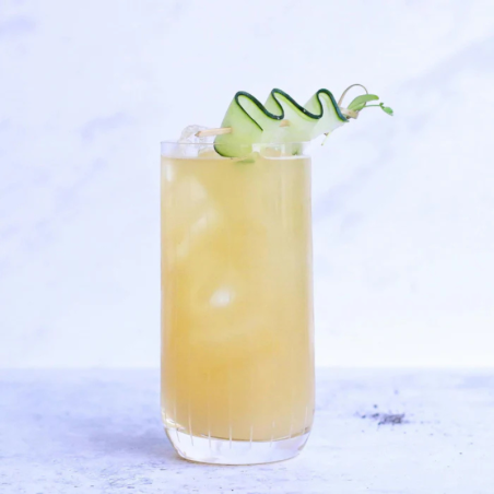 op. 0.7 l Cucumber Le Sirop de MONIN - orzeźwiający syrop ogórkowy do drinków i napojów - szklana butelka