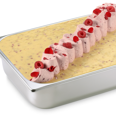 op. 3 kg Variegato Love is - 1230148 Babbi - krem z białej czekolady z esencją różaną i malinami