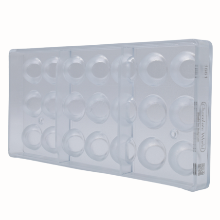 CW1561 Płaska półkula - Chocolate World - forma z poliwęglanu do pralin