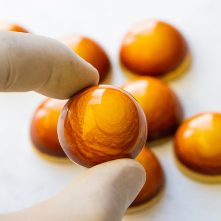 CW1217 Półkula - Chocolate World - forma z poliwęglanu do pralin - śr. 30 x wys. 15 mm