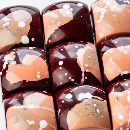 2435CW FORMA SQUARE CHOCOLATE WORLD forma z poliwęglanu do pralin w kształcie kwadratowej kuli