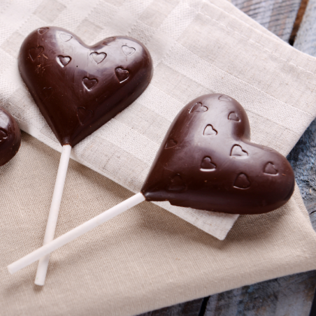 CW1480 Serce w serduszka - Chocolate World - forma z poliwęglanu do lizaków z czekolady - poj. 29 g x 4 lizaki