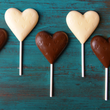 CW1480 Serce w serduszka - Chocolate World - forma z poliwęglanu do lizaków z czekolady - poj. 29 g x 4 lizaki