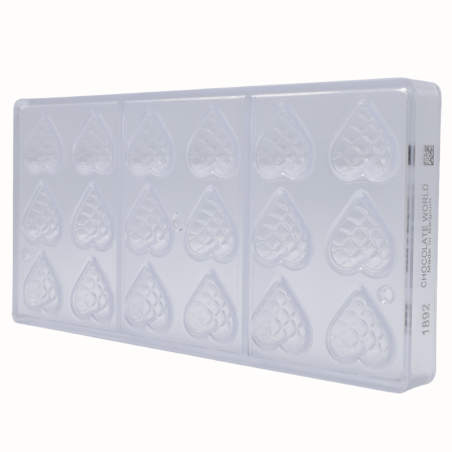 CW1892 Pikowane Serce Chesterfield - Chocolate World - forma z poliwęglanu do pralin - dł. 33 mm / poj. 5 g x 18 pralin