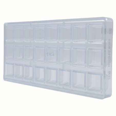 CW1630 Kostka - Chocolate World - forma z poliwęglanu do pralin - dł. 26 x wys. 18.5 mm / poj. 12 g x 24 praliny