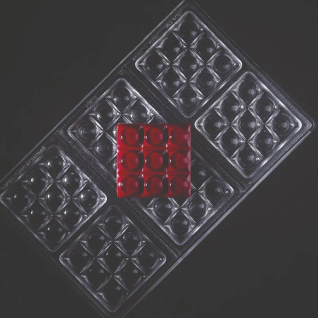 PC5013 Mini Bricks Pavoni Italia - forma z poliwęglanu do małych tabliczek czekolady - dł. 70 x wys. 10.5 mm / poj. 50 g