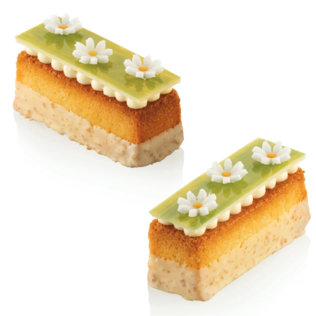 SF026 Cakes Silikomart - uniwersalna forma silikonowa - dł. 79 x szer. 29 x wys. 30 mm / poj. 70 ml x 12 porcji