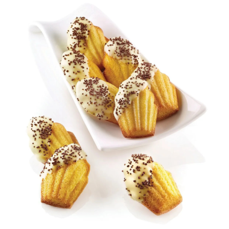 SF031 Mini Madeleine Silikomart - forma silikonowa do magdalenek - dł. 44 x szer. 34 x wys. 10 mm / poj. 10 ml x 15 porcji