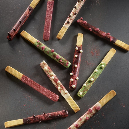 op. 40 g Rossa Glitter Touch - 23359 Modecor - czerwony brokat do kreatywnych dekoracji spożywczych