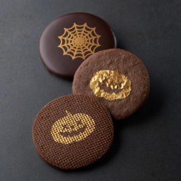 op. 24 szt. Halloween Monoshape Golden Touch - zestaw złotych dekoracji w czterech wzorach - nr. kat. 31497 Modecor