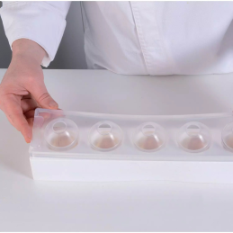 MUL3D EGG Silikomart - zestaw do trójwymiarowych monoporcji i deserów - jajko - śr. 50 x wys. 73 mm / poj. 100 ml x 5 porcji