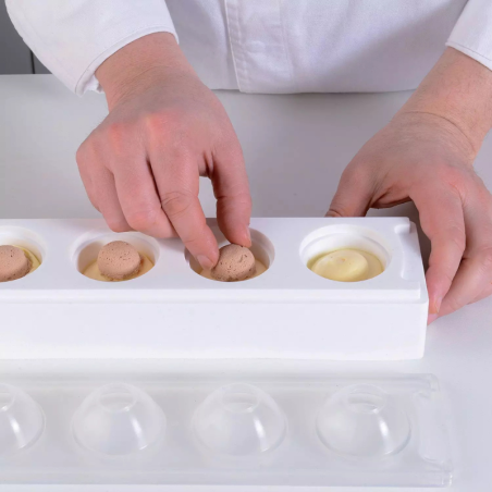 MUL3D EGG Silikomart - zestaw do trójwymiarowych monoporcji i deserów - jajko - śr. 50 x wys. 73 mm / poj. 100 ml x 5 porcji