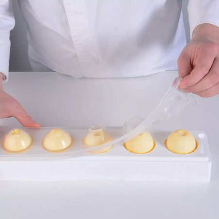 MUL3D EGG Silikomart - zestaw do trójwymiarowych monoporcji i deserów - jajko - śr. 50 x wys. 73 mm / poj. 100 ml x 5 porcji