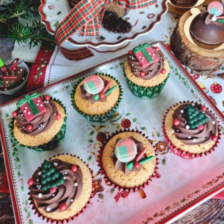 op. 6 szt. Choinka i prezent - zestaw świątecznych dekoracji cukrowych - dł. 30 mm - nr. kat. Z-020 Dekorpol