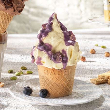 op. 3 kg Pasta Variegato Waferini Mirtillo & Lavanda Babbi - krem jogurtowo-jagodowy z chrupiącymi wafelkami i aromatem lawendy