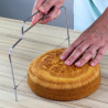 Nóż strunowy do wyrównywania i krojenia biszkoptów na równe blaty - dł. 30 x szer. 20 cm - PME Cake