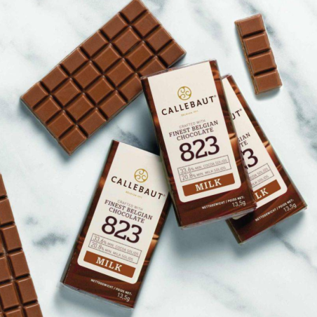 op. 1 szt. Mini tabliczka z mlecznej czekolady o zaw. 33.6% kakao - Napolitains N°823 Callebaut