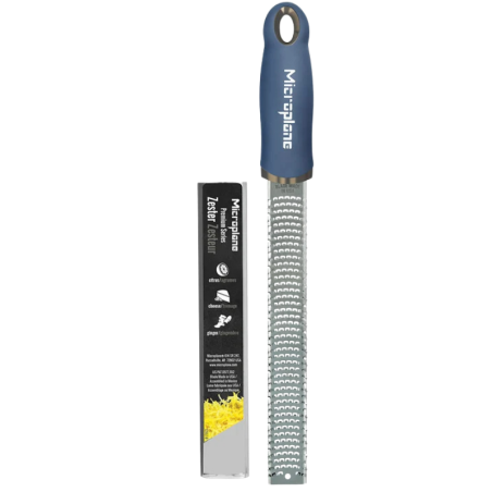 Niebieska tarka ręczna - Premium Zester Classic Series Microplane - denim blue nr. kat. 46223