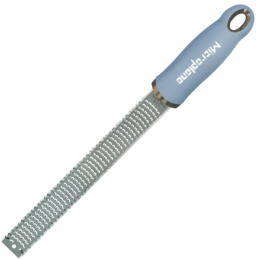 Błękitna tarka ręczna - Premium Zester Classic Series Microplane - sky blue nr. kat. 46227