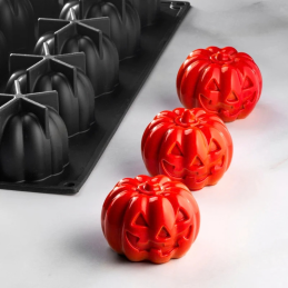 PX43131 Pumpkin Pavoni Italia - forma silikonowa do deserów na Halloween - śr. 68 x wys. 55 mm / poj. 125 ml x 15 porcji